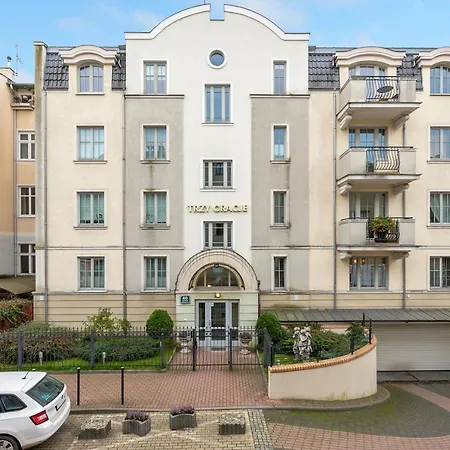 Lion Apartments - Portofino Familly Apartment At The City Center With Parking Sopot Exterior photo