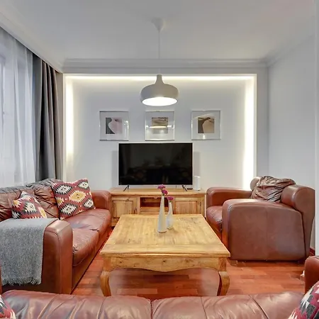 Lion Apartments - Portofino Familly Apartment At The City Center With Parking Sopot Exterior photo